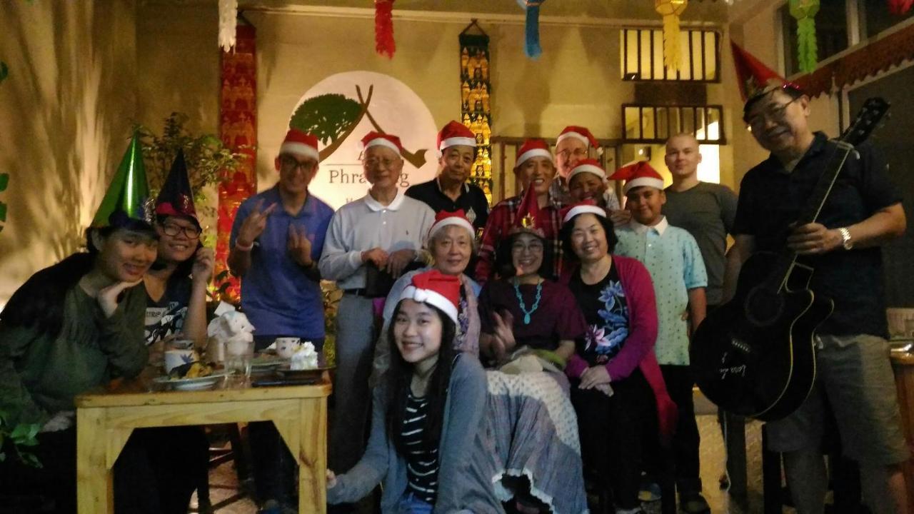 ホテル At Phra Sing チエンマイ エクステリア 写真