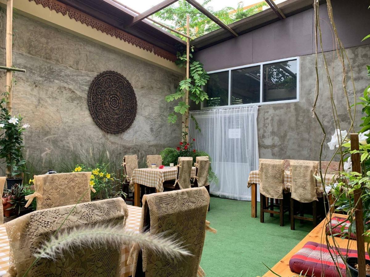 ホテル At Phra Sing チエンマイ エクステリア 写真